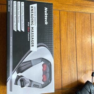 Shiatsu Neck and Back Kneading With Heat Function Model LMS-801 BR